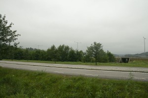 Skogen över bäcken hindrar effektivt utsikten över Ljungs kile. Skogen över bäcken hindrar effektivt utsikten över Ljungs kile.