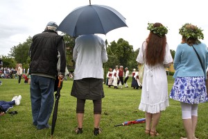 Regnet hängde i luften.