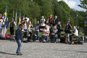 Ung åskådare när Kulturskolan spelade och sjöng. Ung åskådare när Kulturskolan spelade och sjöng.