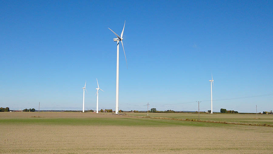Vindsnurror utanför Grästorp